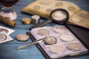Cât De Mult S-A Modificat Prețul Monedelor De Aur De 100 De Pesos Și Al Unciilor De Argint După Creșterea Dolarului