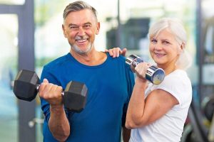 Persoanele Cu Vârsta Peste 60 De Ani Pot Face Și Ele Exerciții Cu Greutăți, Dar Numai Dacă Se Concentrează Pe Acest Tip De Exerciții, Potrivit Experților.